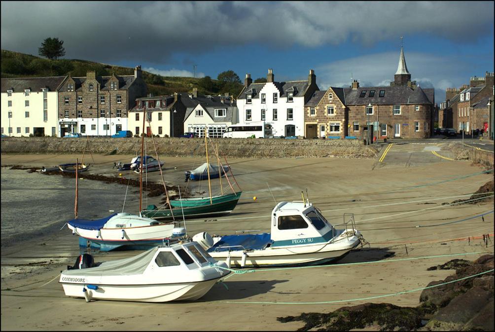 Stonehaven Ground Floor Home With A Spectacular Harbour View. Extérieur photo